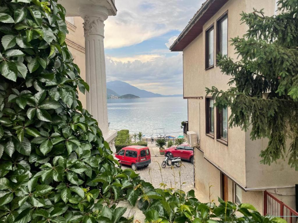 Savin Apartment Ohrid Extérieur photo