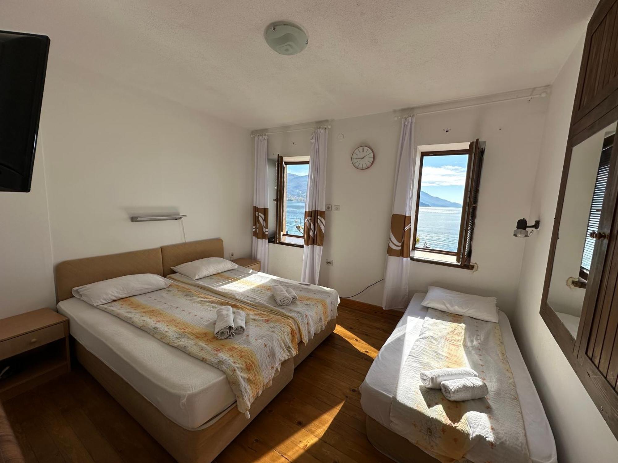 Savin Apartment Ohrid Extérieur photo